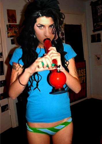 amy-winehouse-20090401-502066